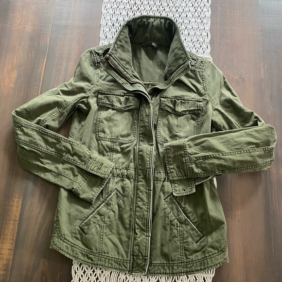 Abercrombie \u0026 Fitch | Jackets \u0026 Coats 